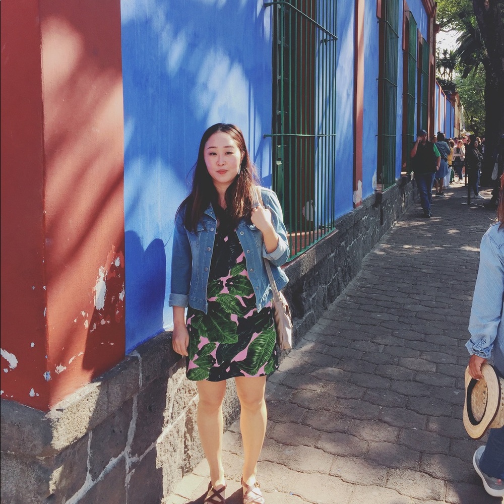 Meet your Posher, Minji